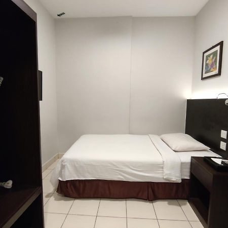 Hotel Desaru Penawar Exteriör bild